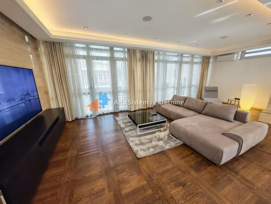 Rent, four bedroom apartment, 148m², Savski Venac, Beograd