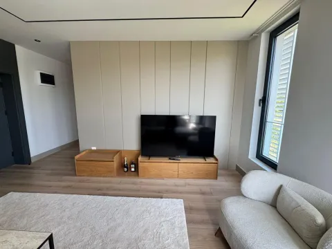 Prodaja, dvosoban stan, 52m², Mrčevac, Tivat - image 3