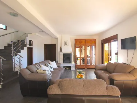 Sale, house, 392m², Prijeradi, Kotor - image 13