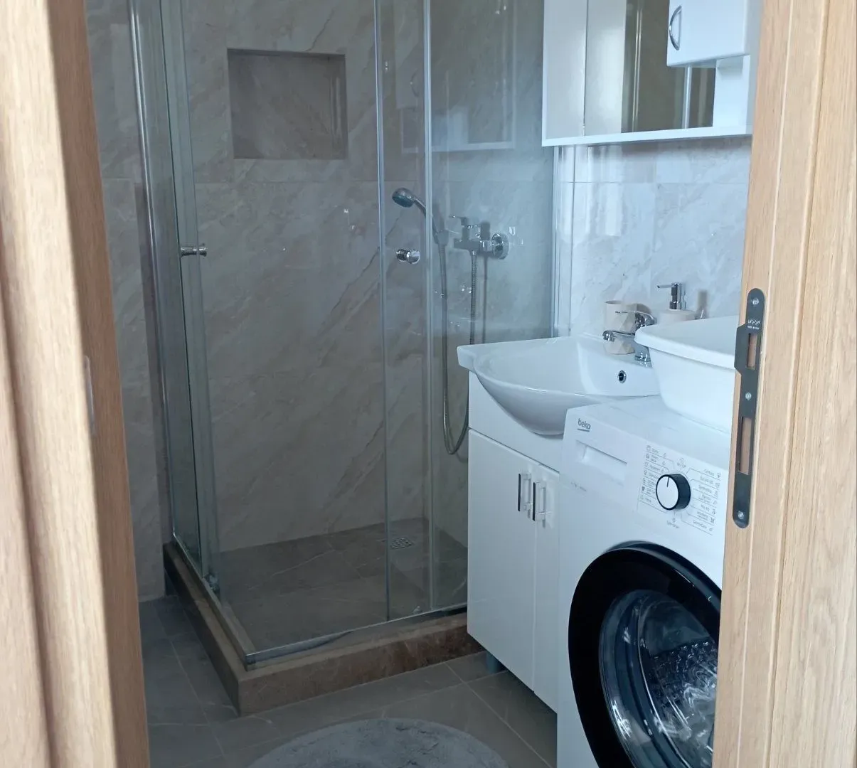 Rent, one bedroom apartment, 40m², Dumidran, Tivat