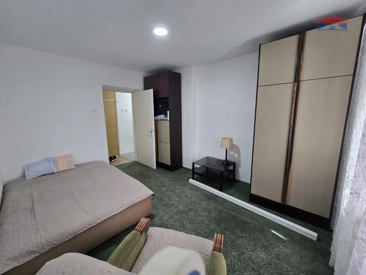 Izdavanje, dvosoban stan, 51m², Grbavica, Novi Sad Sve Podlokacije