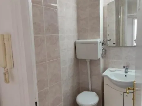 Rent, two bedroom apartment, 56m², Čukarica, Beograd - image 11