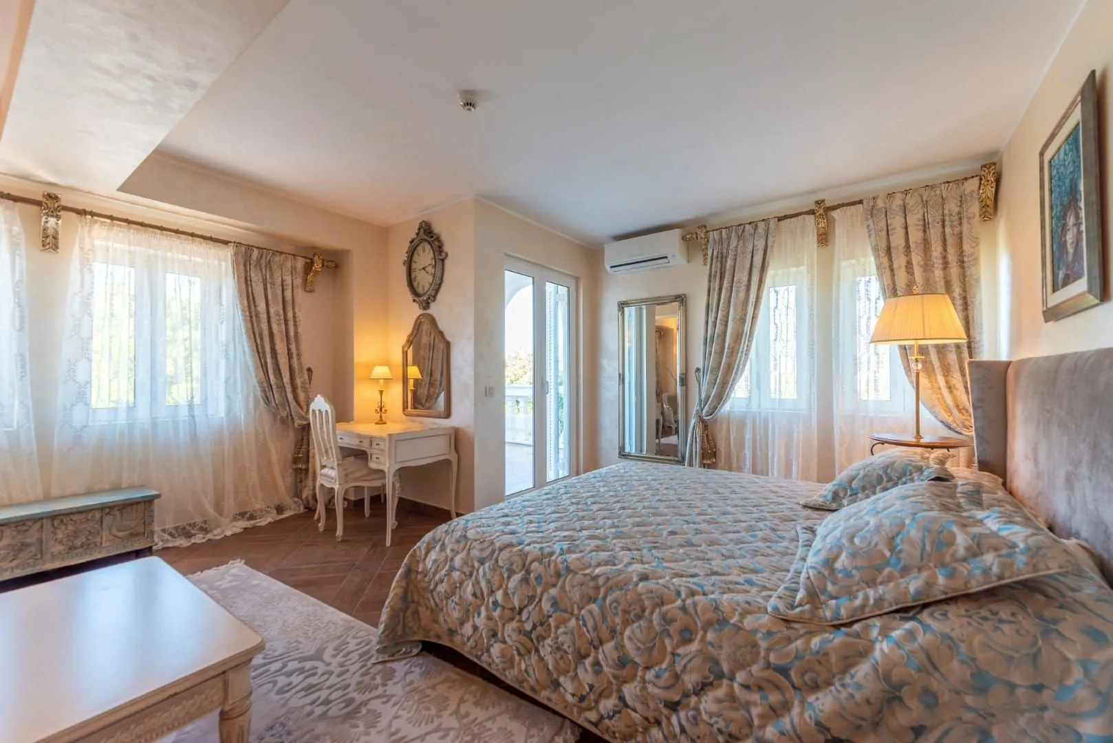 Sale, house, 485m², Sveti Stefan, Budva