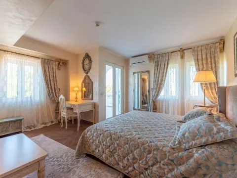 Prodaja, kuća, 485m², Sveti Stefan, Budva - image 24