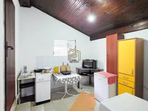 Prodaja, kuća, 115m², Tološi, Podgorica - image 12