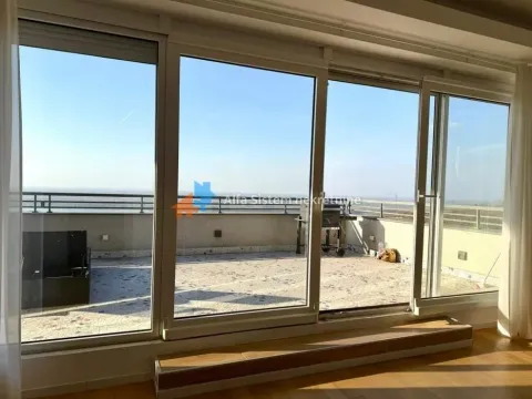 Rent, three bedroom apartment, 160m², Višnjička Banja, Palilula Sve Podlokacije - image 4