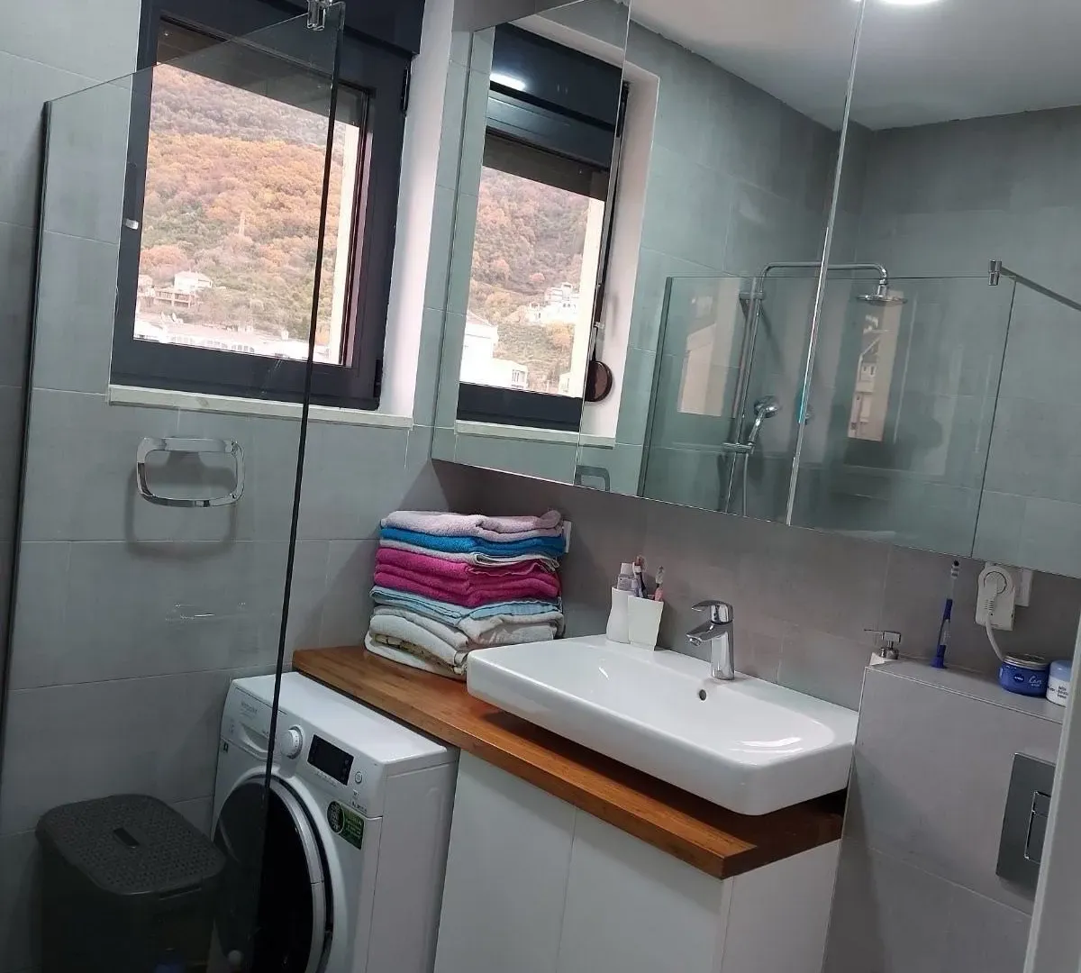 Rent, two bedroom apartment, 74m², Seljanovo, Tivat
