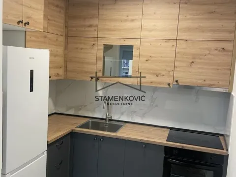 Rent, one bedroom apartment, 40m², Podbara, Novi Sad Sve Podlokacije - image 4