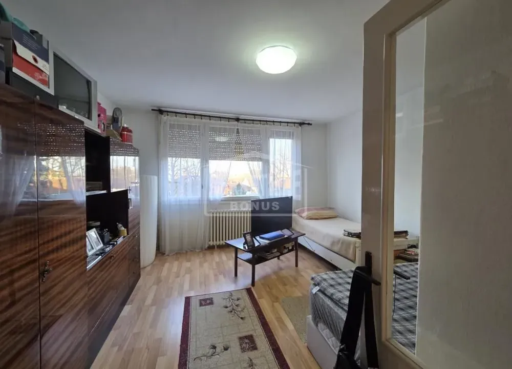 Prodaja, stan, 29m², Kertvaroš, Subotica