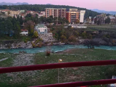 Prodaja, četvorosoban stan, 133m², Momišići, Podgorica - image 26