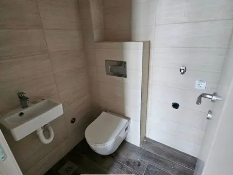 Prodaja, trosoban stan, 64m², Uciteljsko Naselje, Zvezdara Sve Podlokacije - image 8