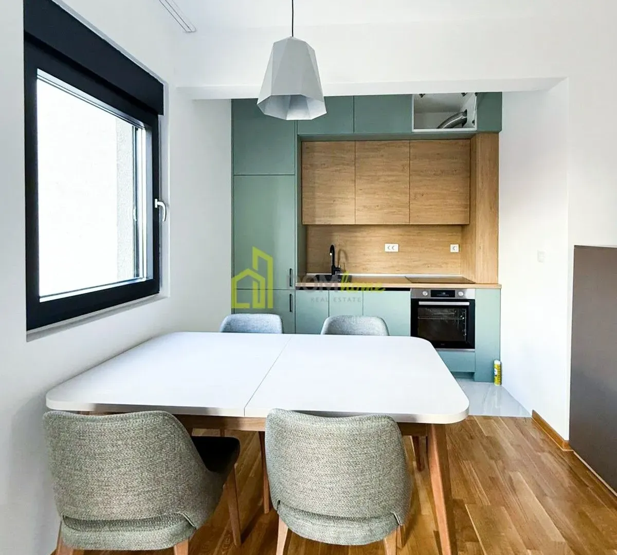 Izdavanje, jednosoban stan, 52m², Šušanj, Bar