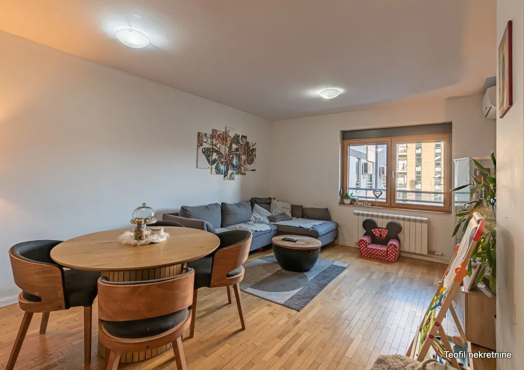 Sale, three bedroom apartment, 75m², Zemun Sve Podlokacije, Beograd
