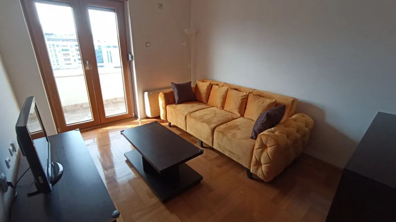 Rent, one bedroom apartment, 52m², Preko Morače, Podgorica