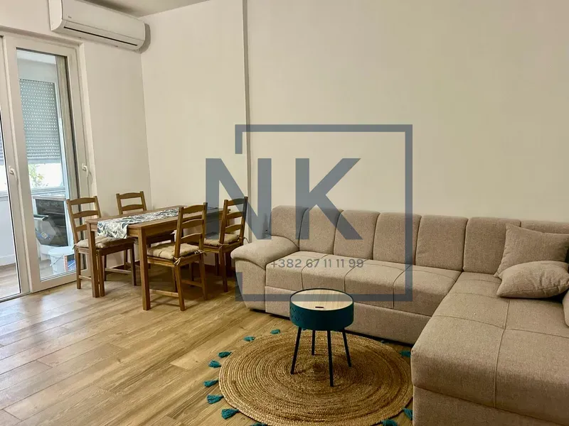 Prodaja, dvosoban stan, 68m², Centar, Podgorica