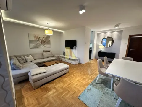 Izdavanje, trosoban stan, 74m², Sajmište, Novi Sad - image 3