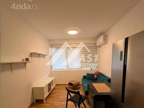 Izdavanje, jednosoban stan, 35m², Vidovdansko naselje, Novi Sad Sve Podlokacije - image 1