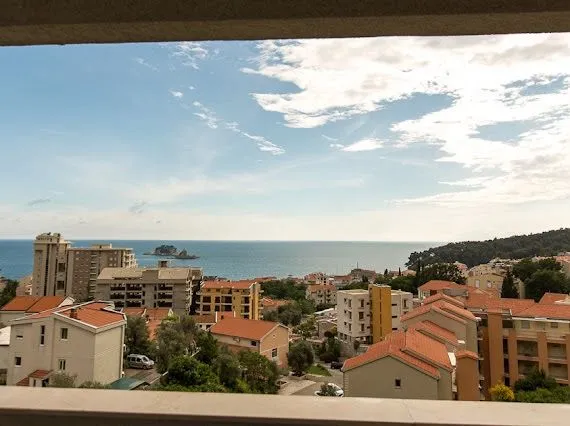 Sale, three bedroom apartment, 90m², Petrovac, Budva