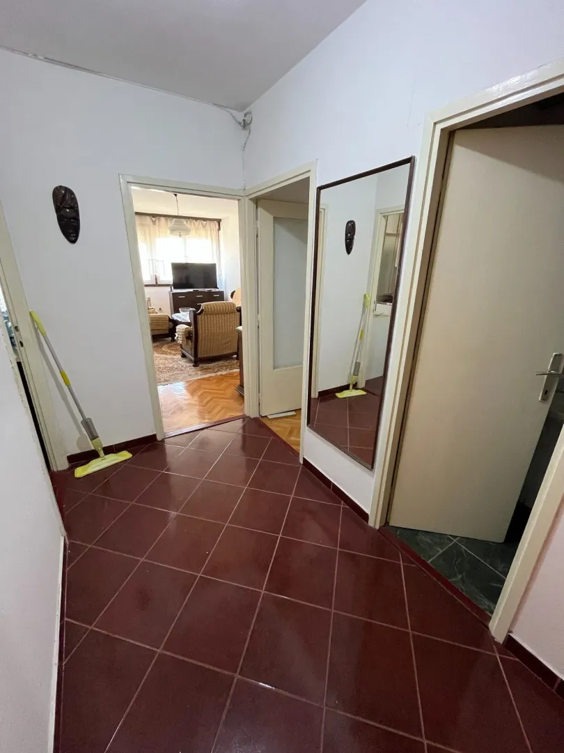 Prodaja, dvosoban stan, 70m², Preko Morače, Podgorica