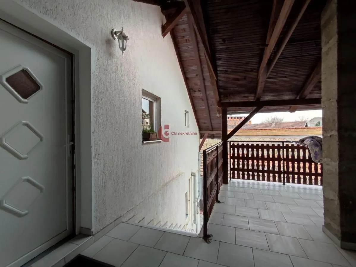 Prodaja, kuća, 224m², Dudova Šuma, Subotica