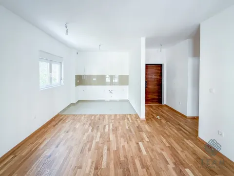 Prodaja, jednosoban stan, 46m², Bečići, Budva - image 2