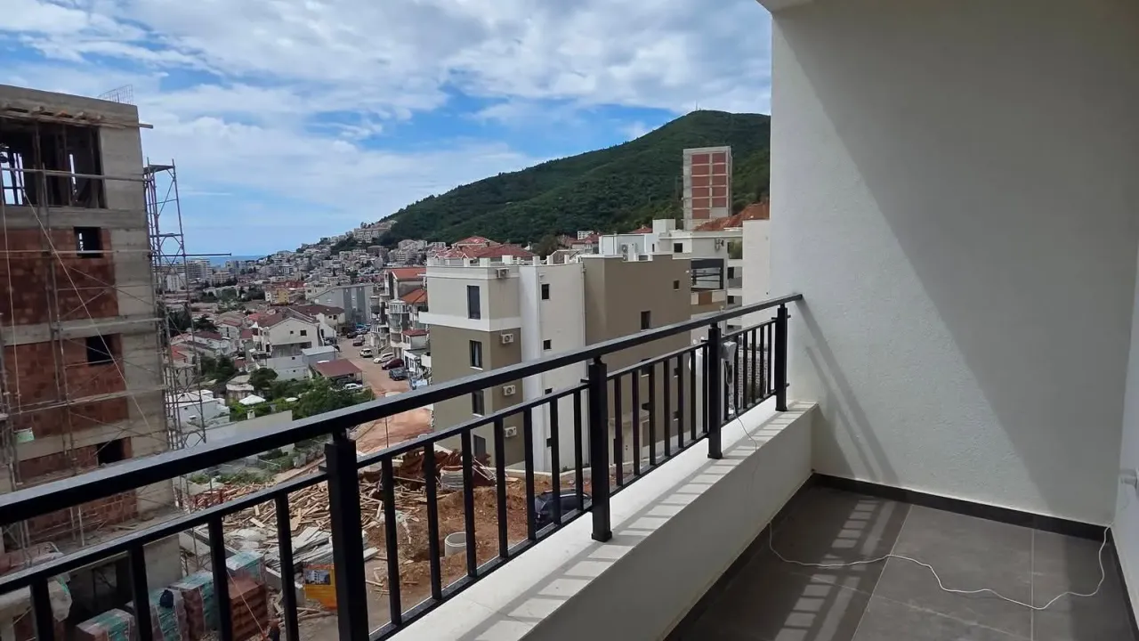 Prodaja, dvosoban stan, 64m², Dubovica, Budva