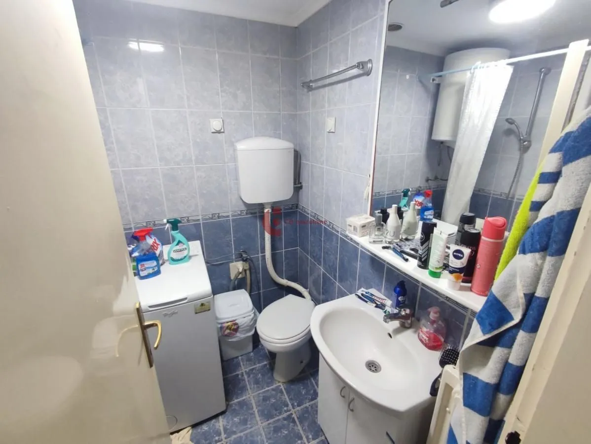 Prodaja, trosoban stan, 98m², Centar, Subotica