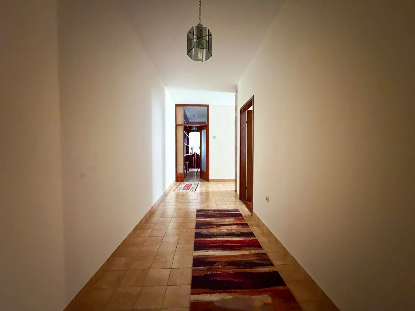 Prodaja, dvosoban stan, 110m², Dobrota, Kotor