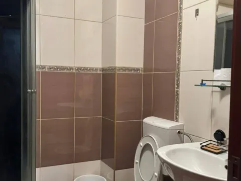 Izdavanje, trosoban stan, 87m², Krivi Most, Podgorica - image 7