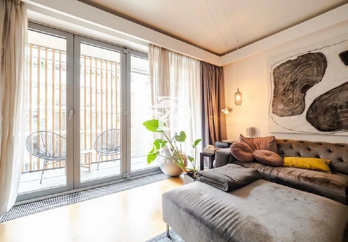 Izdavanje, dvosoban stan, 73m², Novi Beograd Blok 65, Novi Beograd Sve Podlokacije