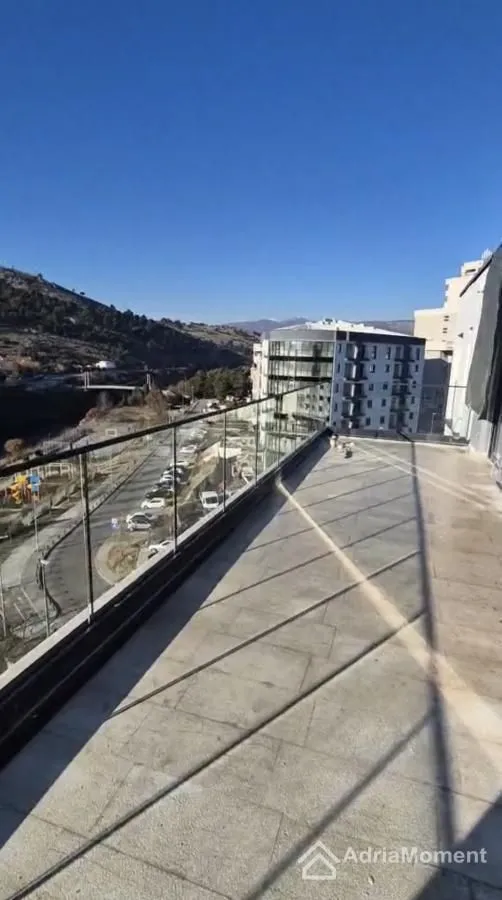 Prodaja, trosoban stan, 323m², Zagorič, Podgorica