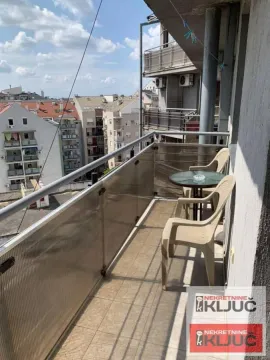 Izdavanje, garsonjera, 27m², Bulevar Oslobodjenja, Novi Sad Sve Podlokacije - image 5