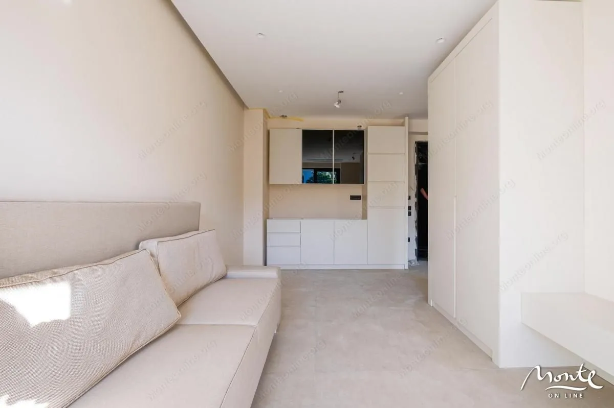 Sale, two bedroom apartment, 80m², Bečići, Budva