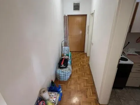 Prodaja, jednosoban stan, 30m², Bulevar Evrope, Novi Sad Sve Podlokacije - image 7