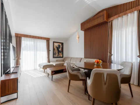 Sale, two bedroom apartment, 81m², Petrovac, Budva - image 3