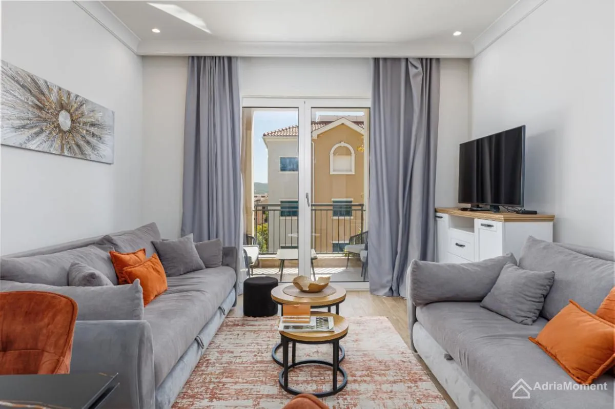 Prodaja, jednosoban stan, 50m², Luštica Bay, Tivat