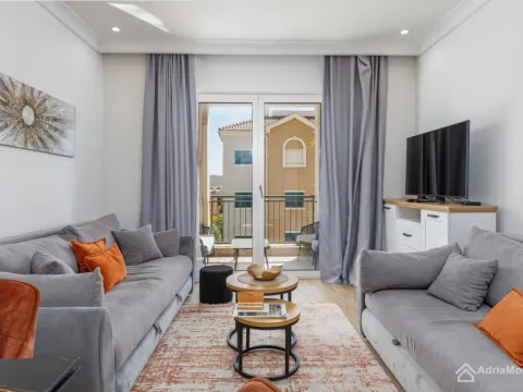 Prodaja, jednosoban stan, 50m², Luštica Bay, Tivat - image 7