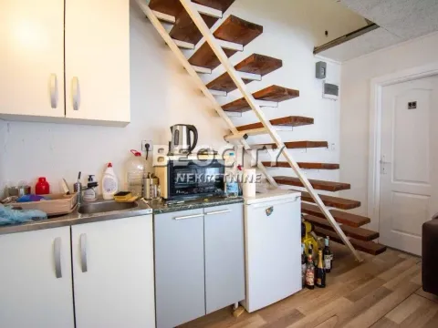 Sale, house, 80m², Umka, Beograd - image 10