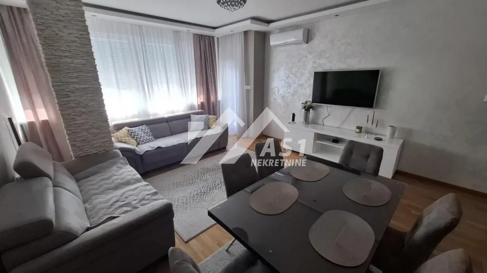 Rent, three bedroom apartment, 70m², Banatić, Novi Sad Sve Podlokacije