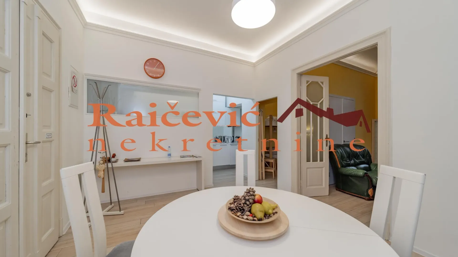Sale, four bedroom apartment, 82m², Stari Grad, Beograd