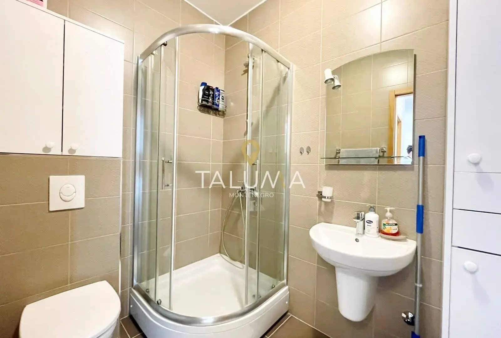 Rent, two bedroom apartment, 65m², City Kvart, Podgorica