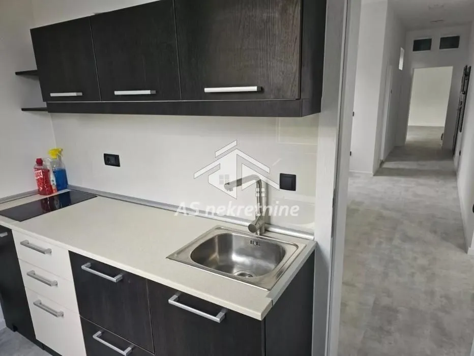 Sale, four bedroom apartment, 120m², Vračar Sve Podlokacije, Beograd