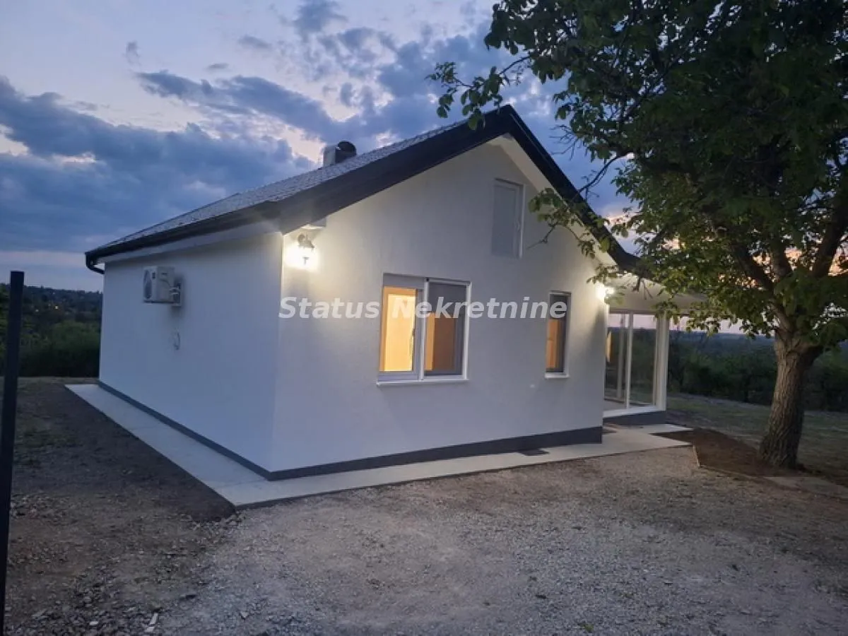 Prodaja, kuća, 68m², Banoštor, Beočin