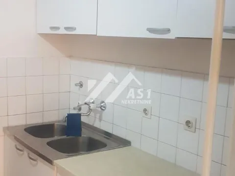Izdavanje, dvosoban stan, 52m², Novo naselje, Novi Sad - image 4