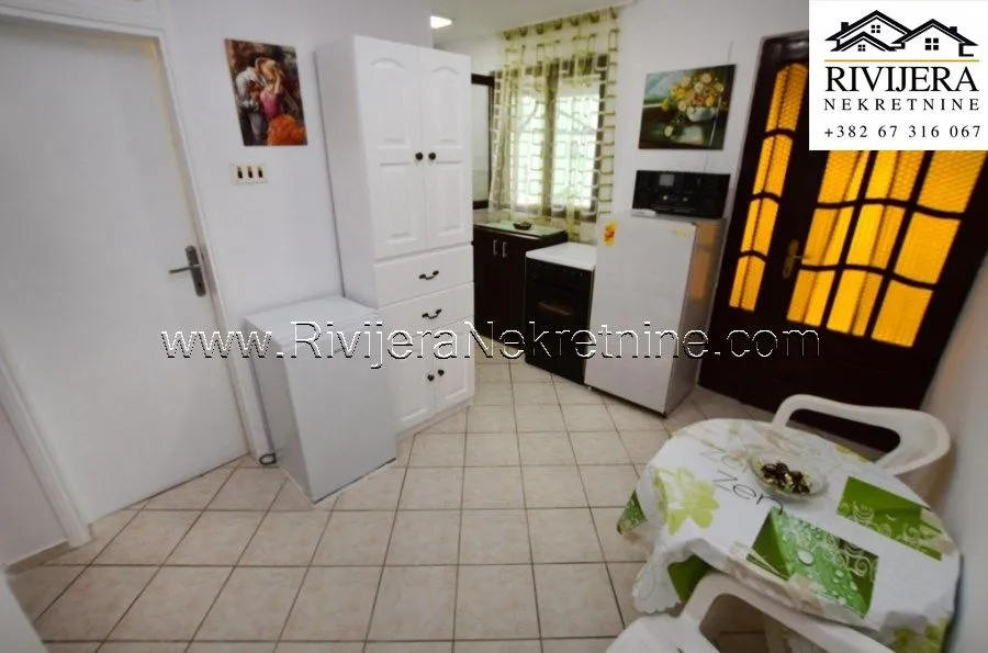 Prodaja, dvosoban stan, 51m², Igalo, Herceg Novi