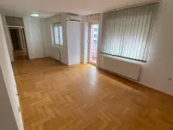 Izdavanje, trosoban stan, 73m², Centar, Niš - image 2