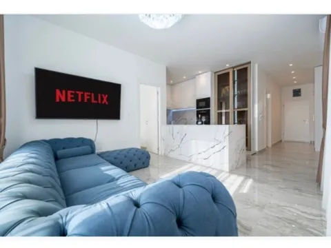 Prodaja, stan, 56m², Budva, Crna Gora - image 8