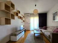 Izdavanje, jednosoban stan, 46m², Blok 6, Podgorica - image 1