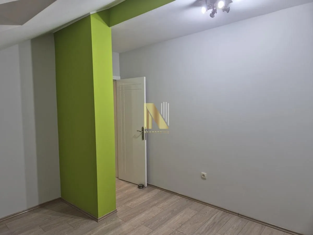 Prodaja, četvorosoban stan, 119m², Nova Detelinara, Novi Sad Sve Podlokacije