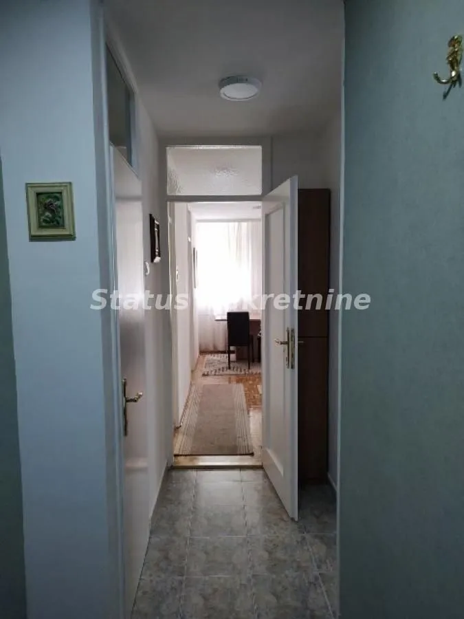 Izdavanje, trosoban stan, 61m², Spens, Novi Sad Sve Podlokacije